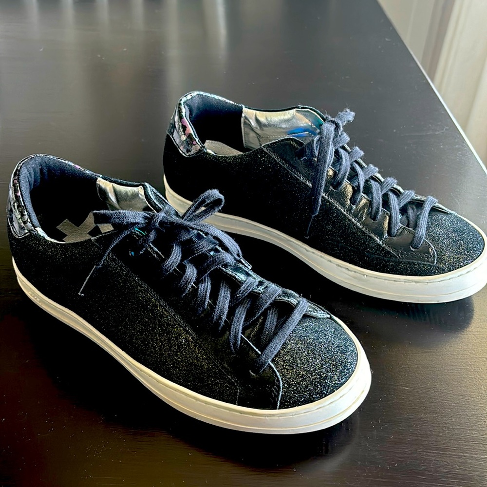 P448 Black Glitter Sneakers